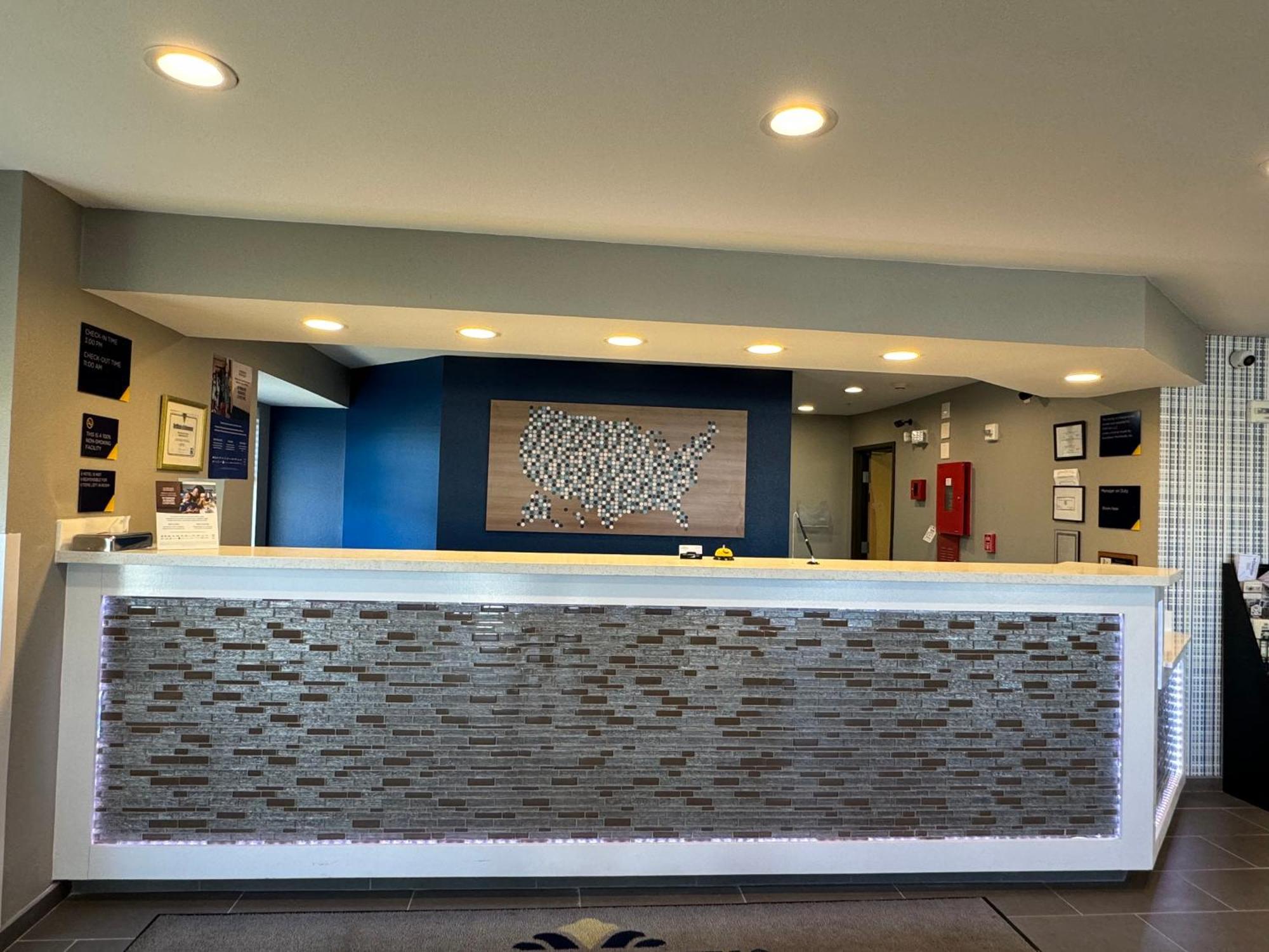 Microtel Inn And Suites Independence Exterior foto