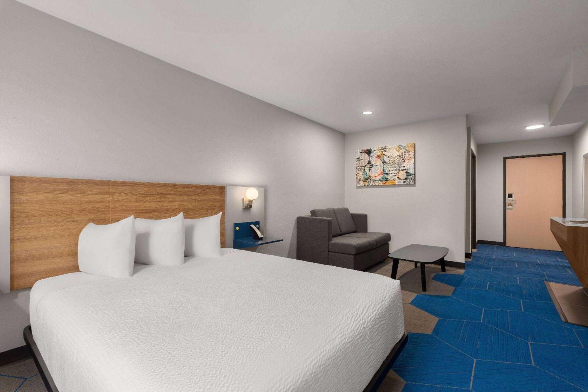 Microtel Inn And Suites Independence Exterior foto